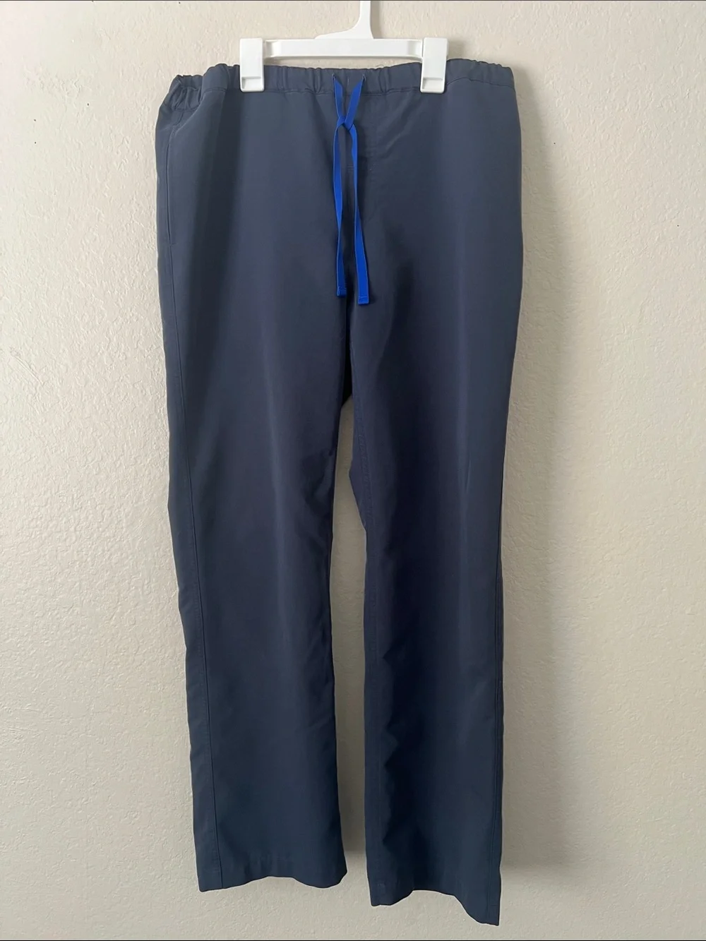EUC FIGS Scrub Pants PO 2314 Night Sky in Size M